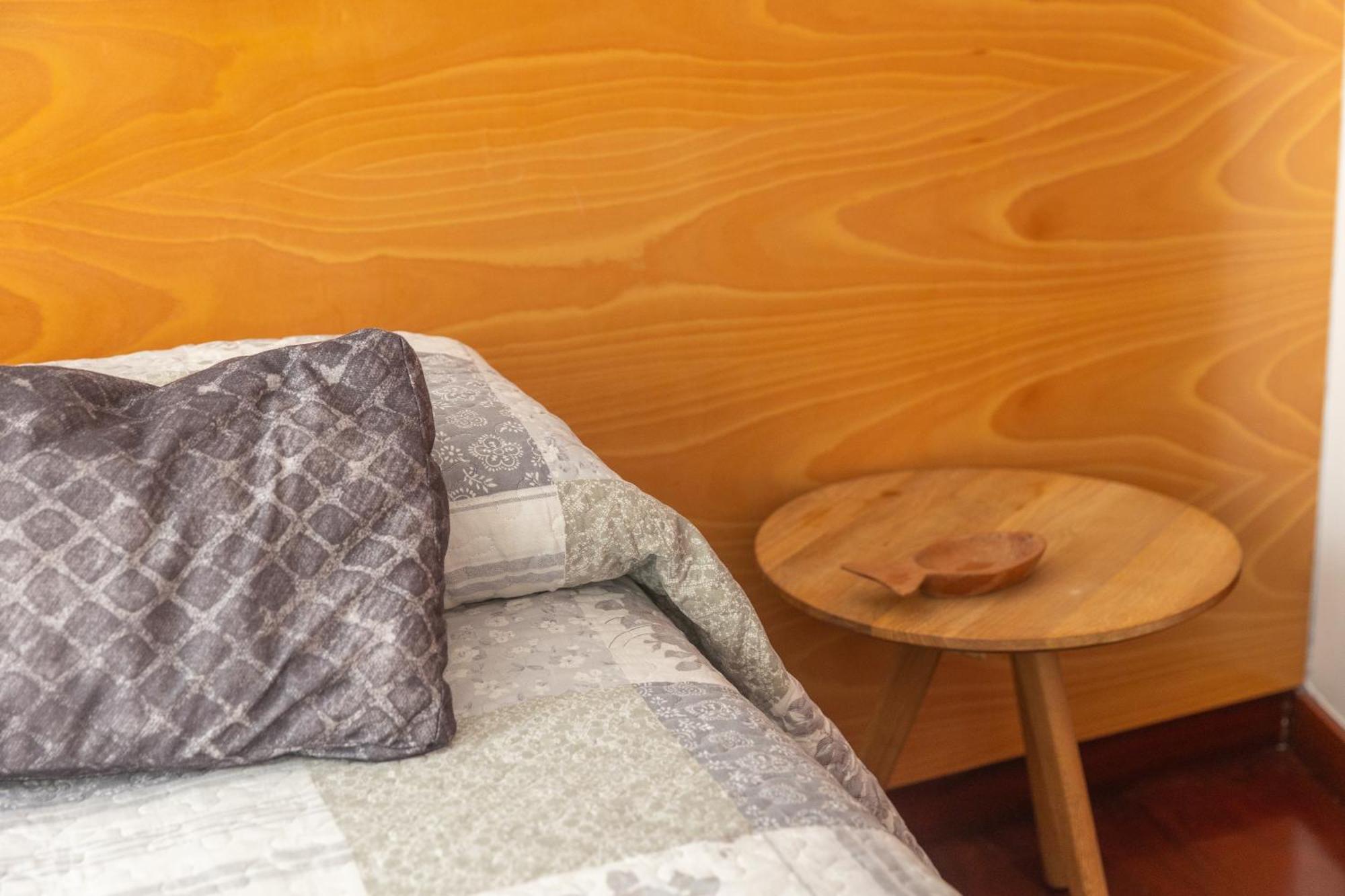 Mazi Apartments Colon Vic Εξωτερικό φωτογραφία