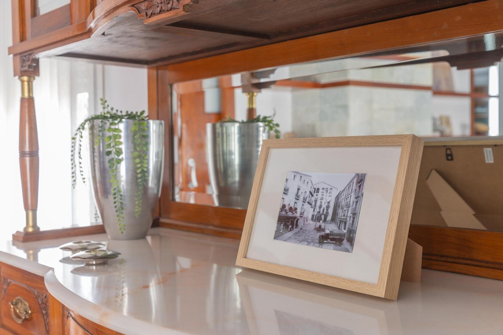 Mazi Apartments Colon Vic Εξωτερικό φωτογραφία