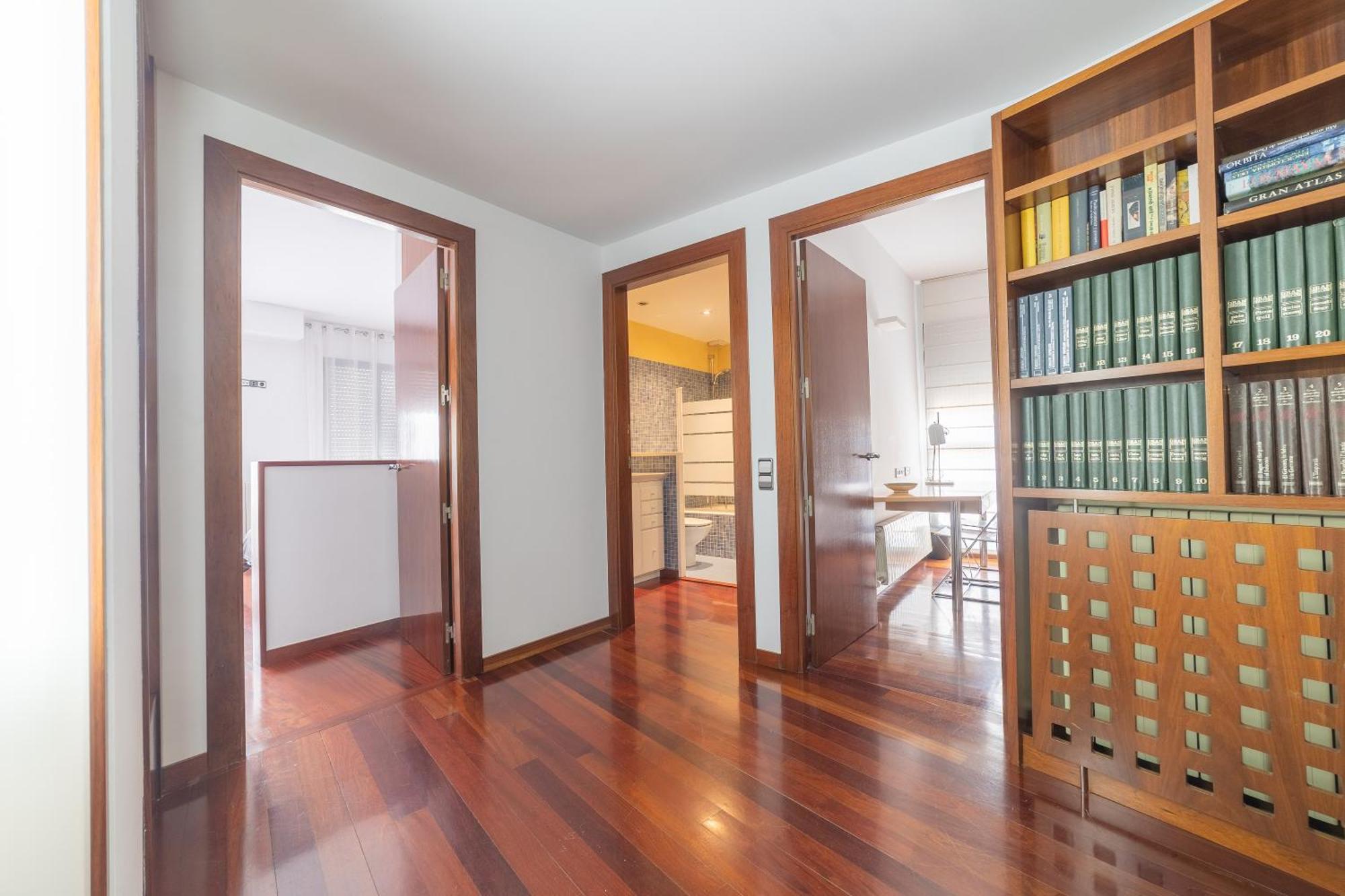 Mazi Apartments Colon Vic Εξωτερικό φωτογραφία